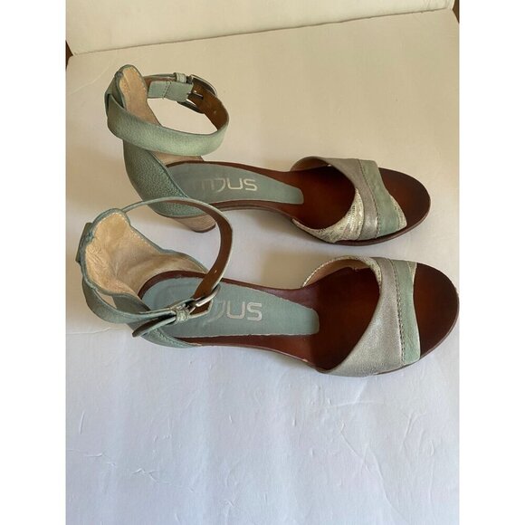 MJUS Teal and Aqua Leather Open Toe Block Heel Ankle Strap Sandal 40 - Picture 6 of 8